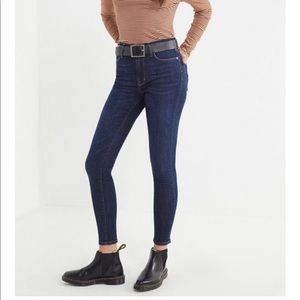 NWT BDG (Urban Outfitters) Twig high-rise Jeans